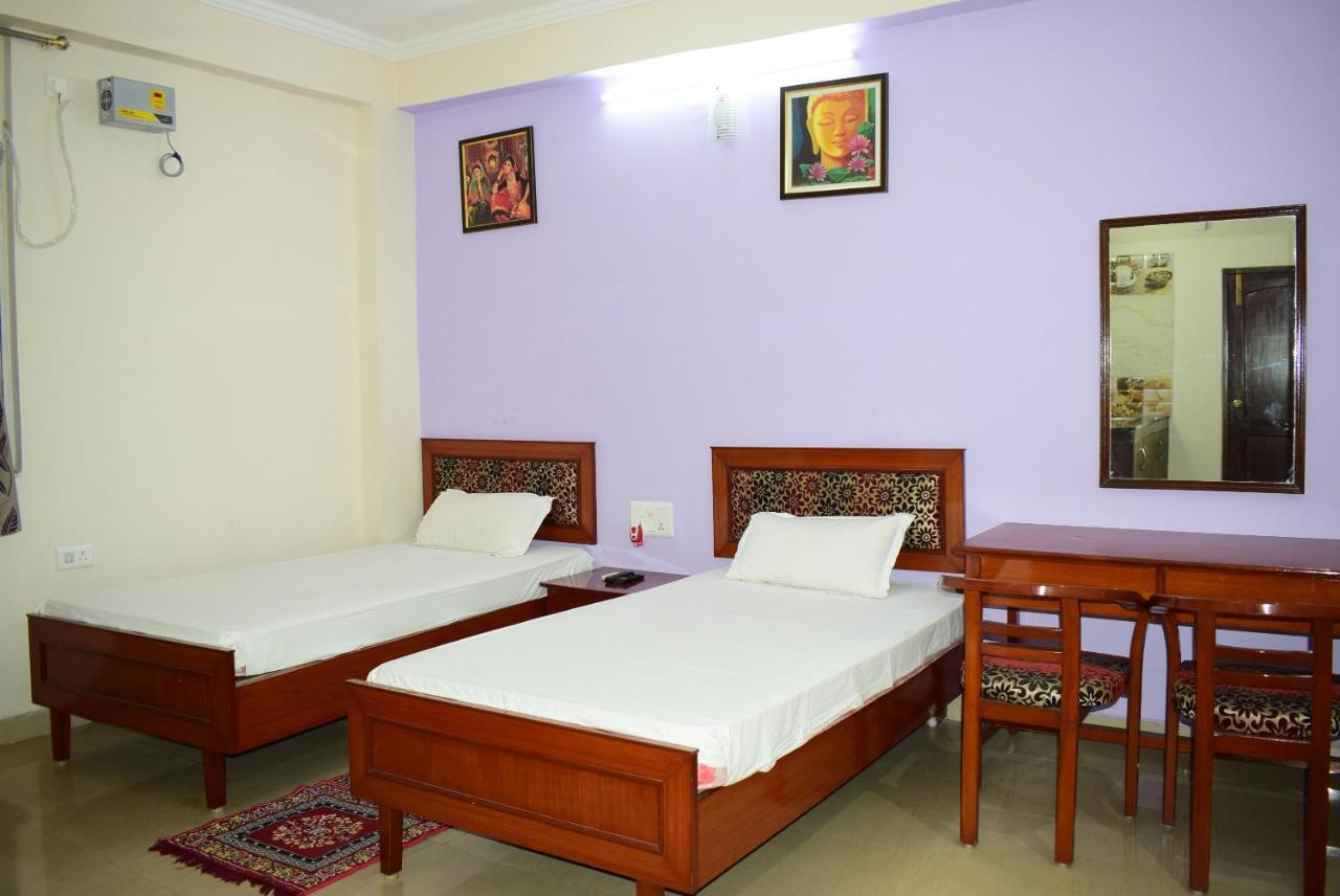 Hotel Bodhi Residency Esterno foto