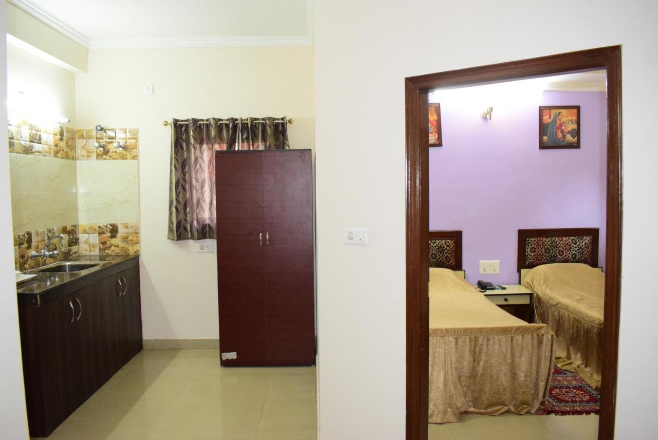 Hotel Bodhi Residency Esterno foto