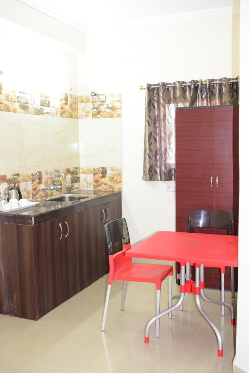 Hotel Bodhi Residency Esterno foto