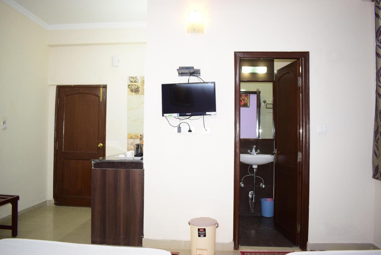 Hotel Bodhi Residency Esterno foto