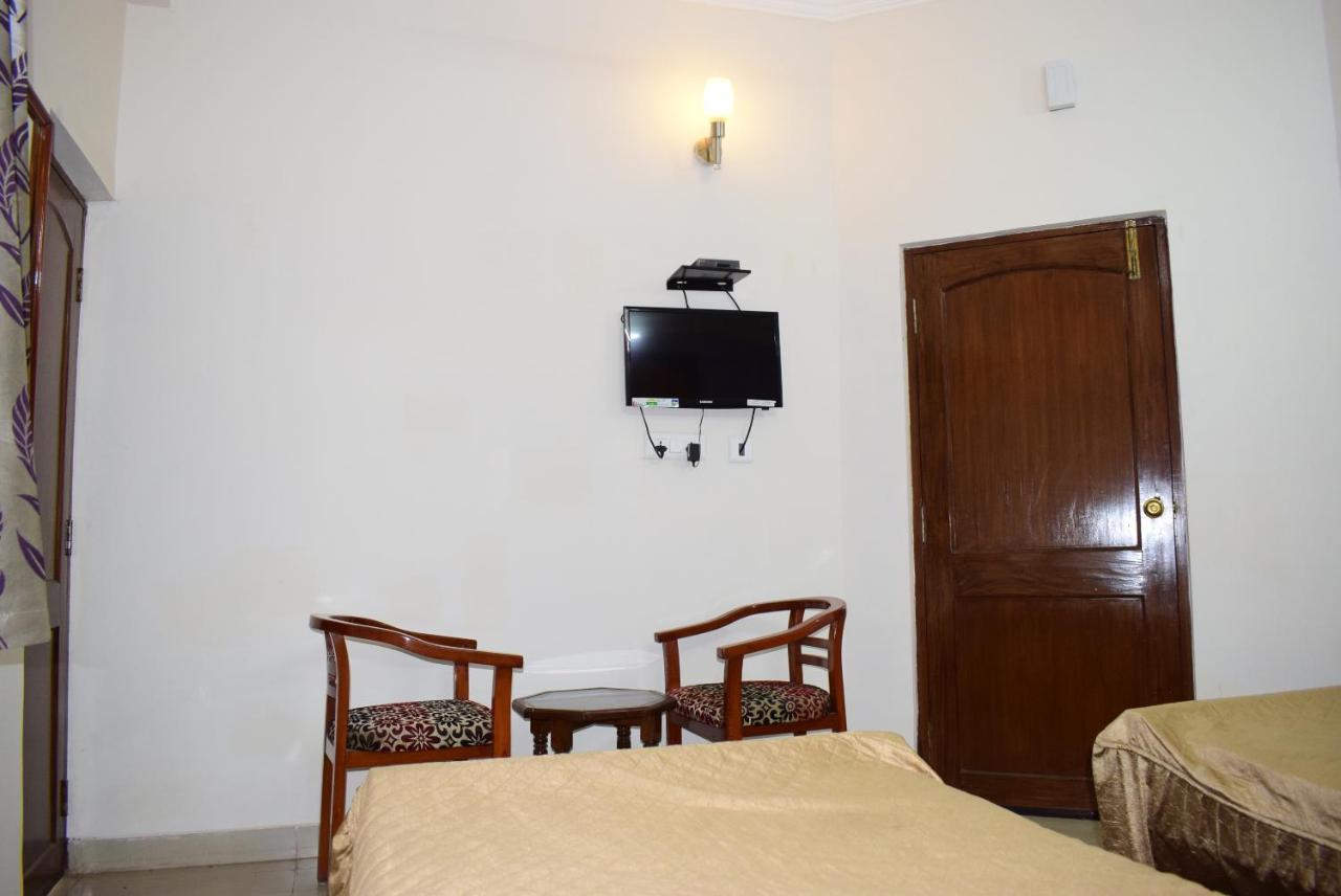 Hotel Bodhi Residency Esterno foto