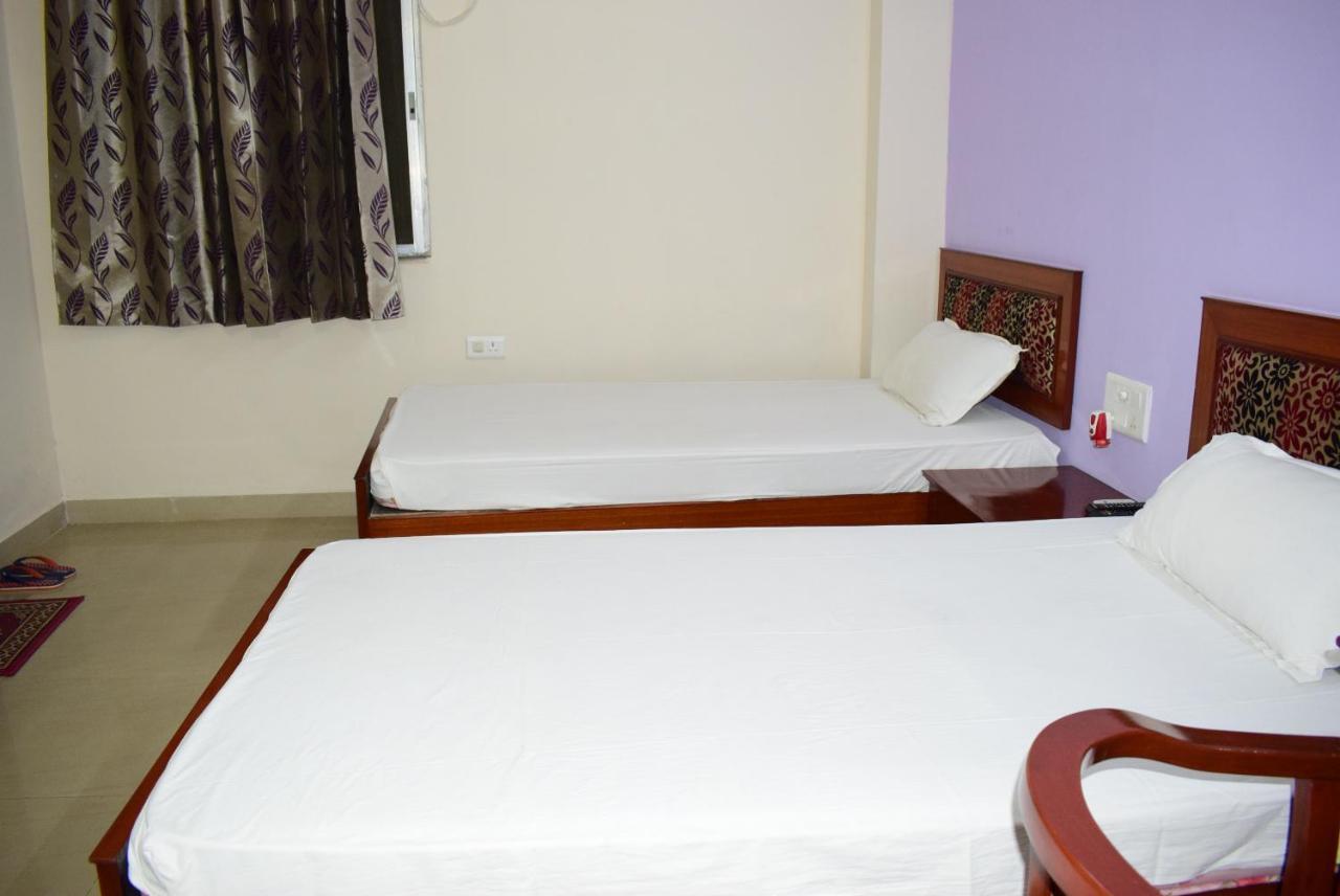 Hotel Bodhi Residency Esterno foto